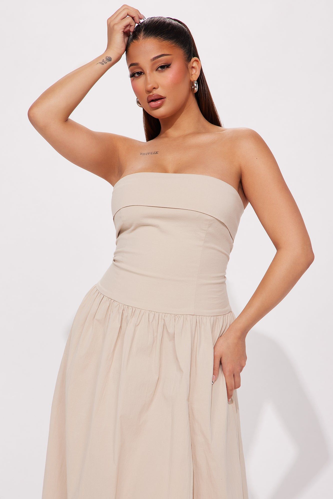 Lasting Luxury Maxi Dress - Khaki sold by Fashion Nova product image thumbnail 3