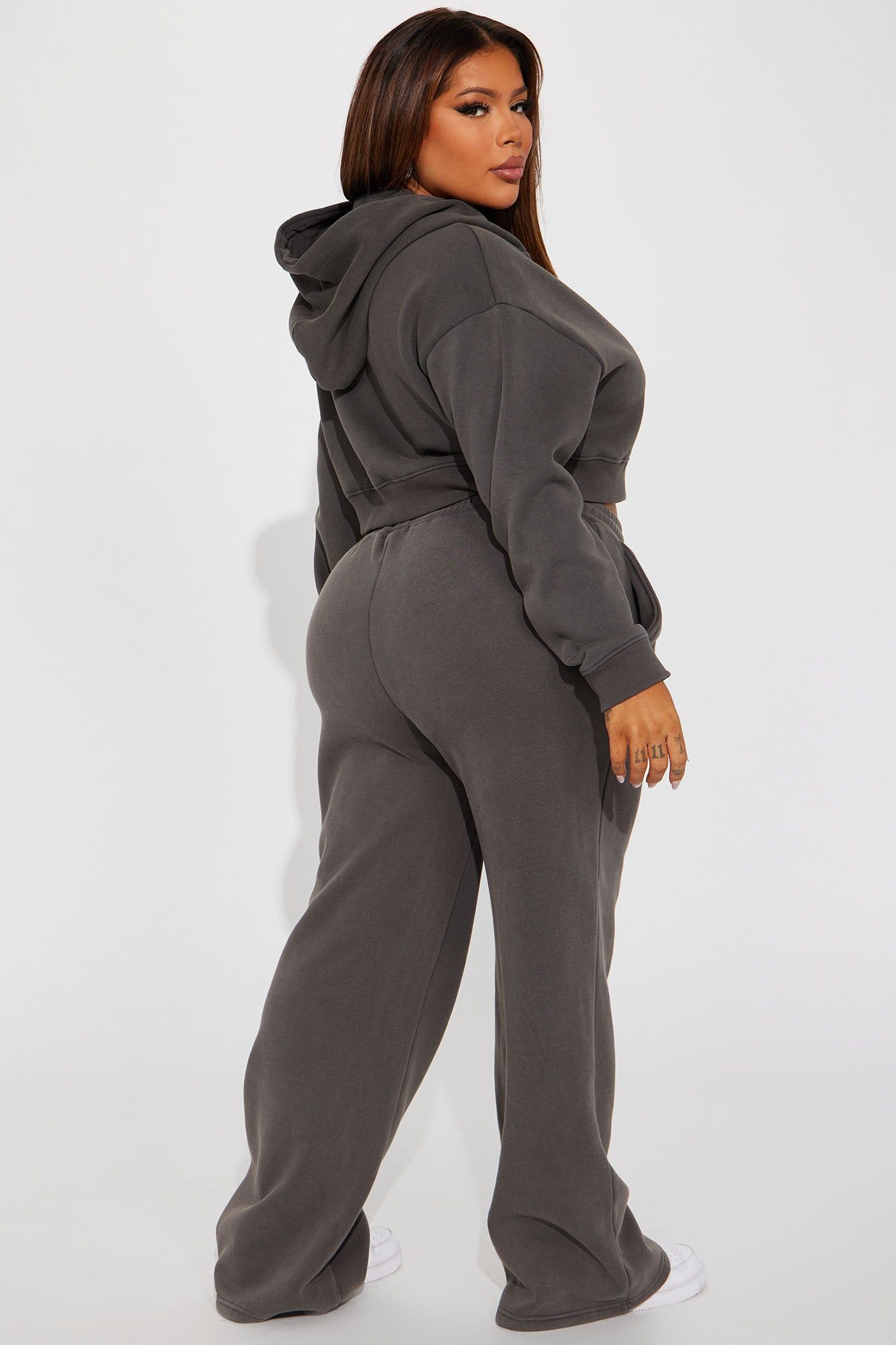 Naomi Ribbed Seamless Tank - Black sold by Fashion Nova