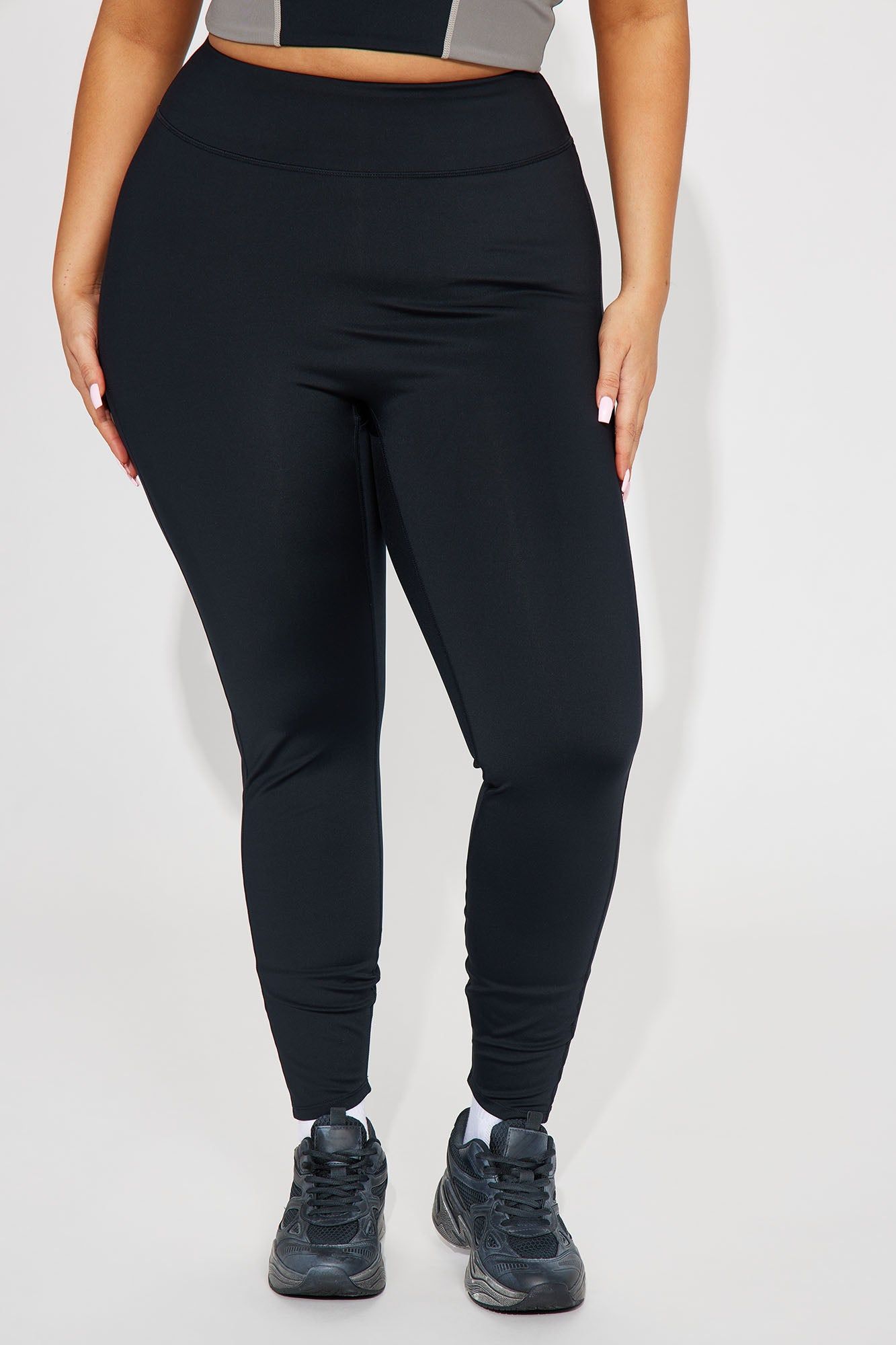 Claudia Elevate Active Legging - Black sold by Fashion Nova product image thumbnail 5