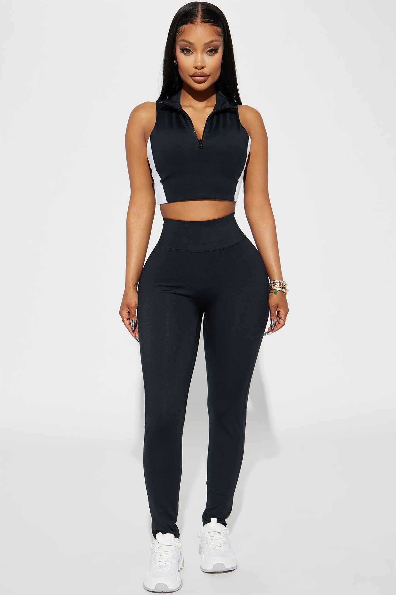 Claudia Elevate Active Legging - Black sold by Fashion Nova