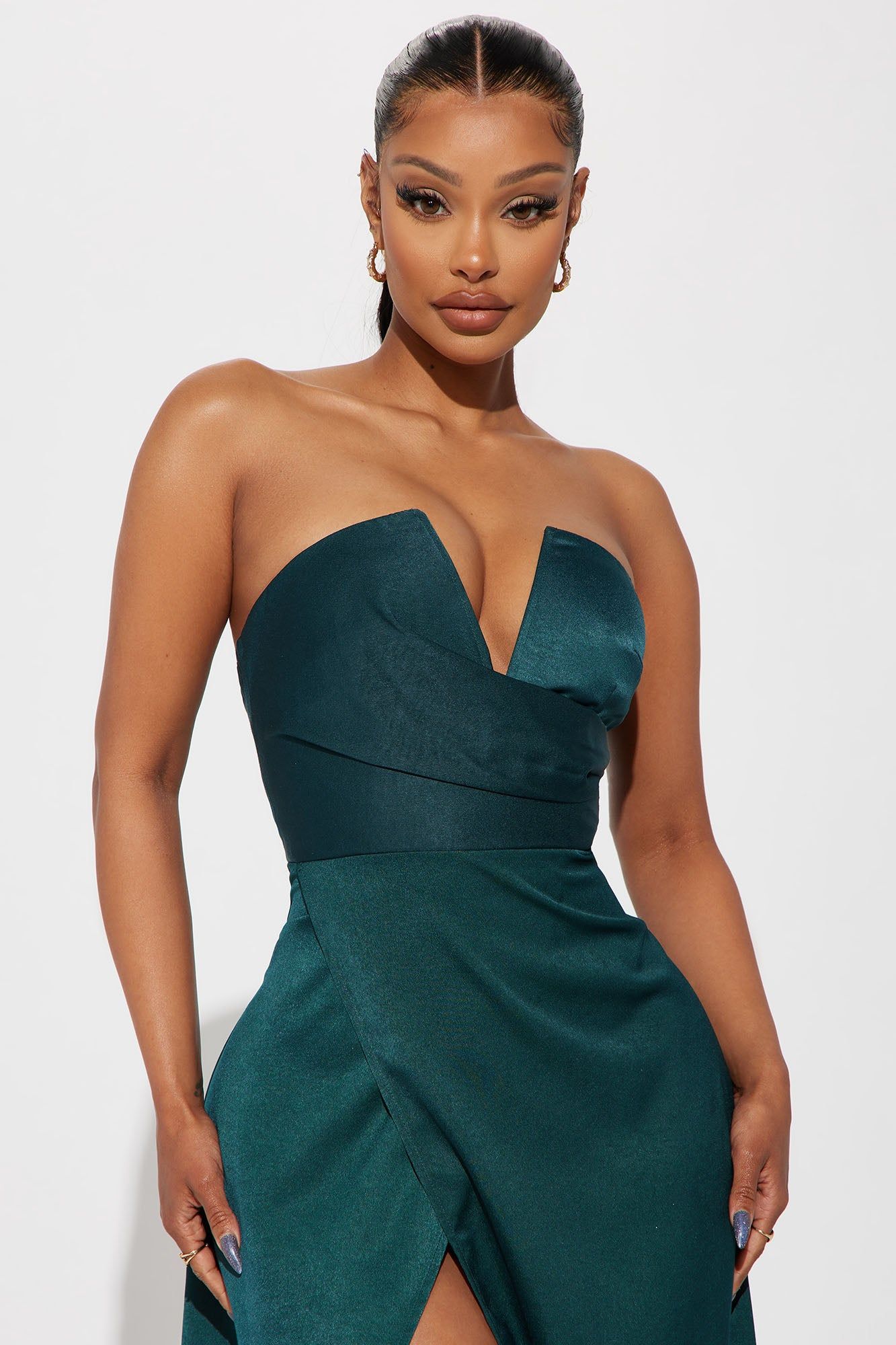 Alyssa Gown - Emerald sold by Fashion Nova product image thumbnail 2