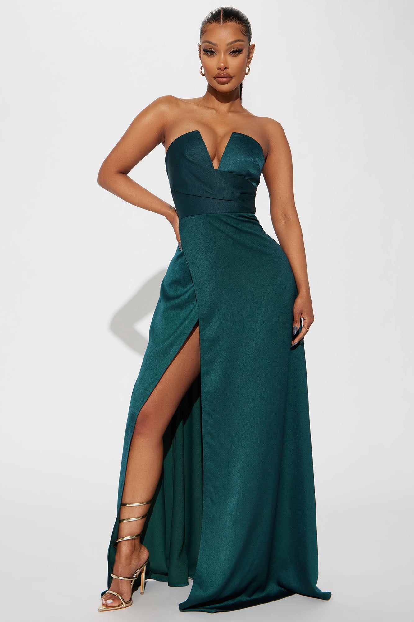 Alyssa Gown - Emerald sold by Fashion Nova