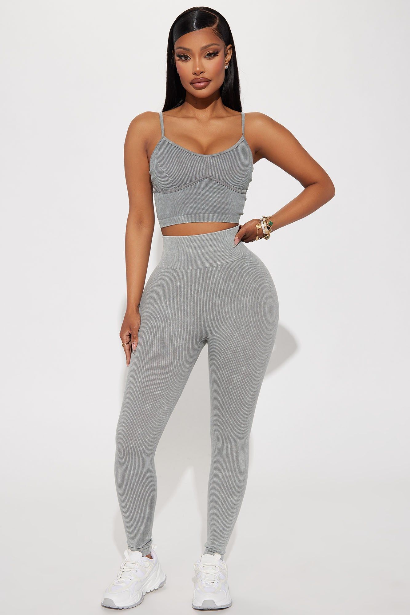 Advantage Seamless Active Leggings - Charcoal sold by Fashion Nova