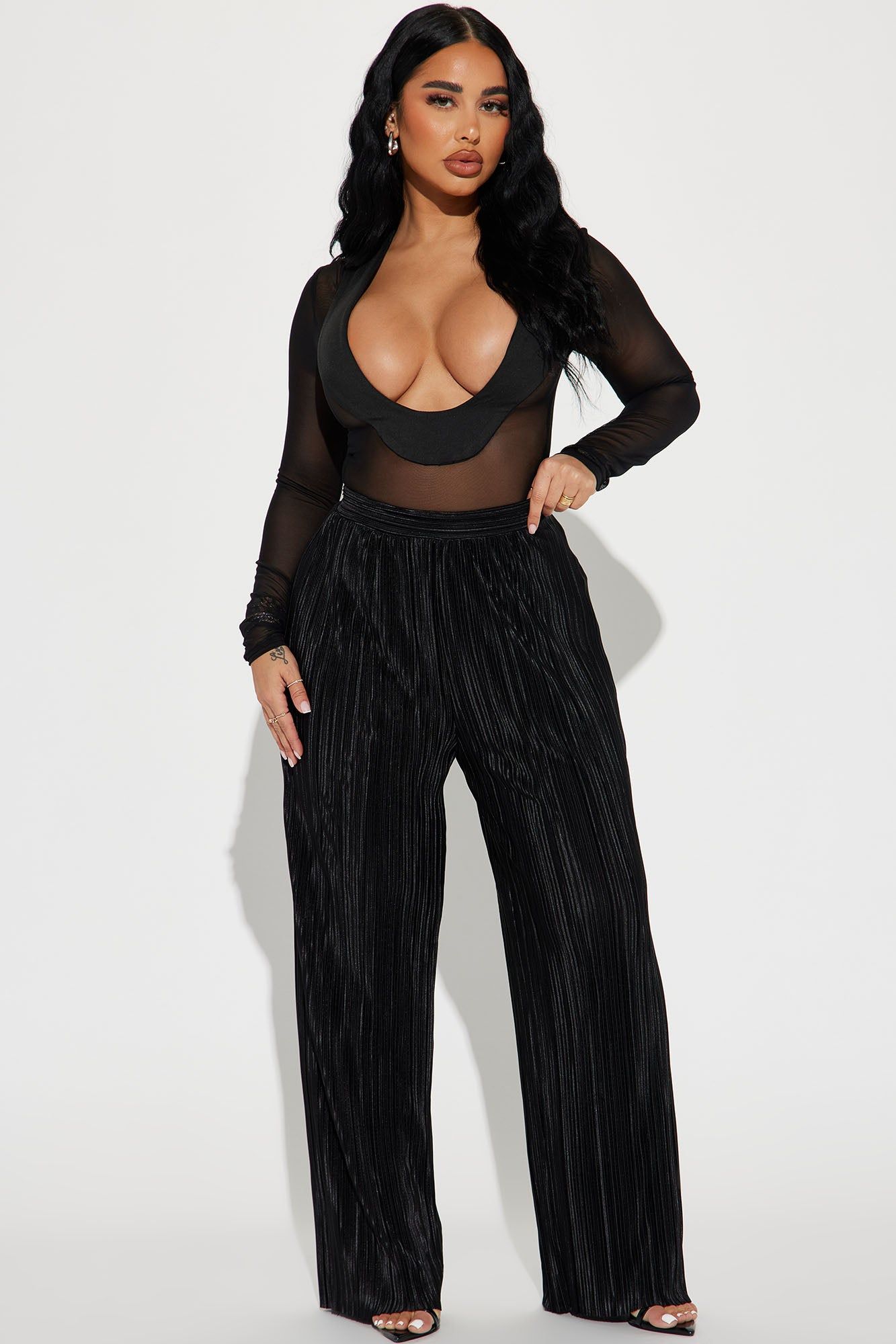 Trya Plisse Pant - Black sold by Fashion Nova