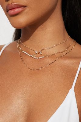 Adore A Rose Necklace - Gold sold by Fashion Nova