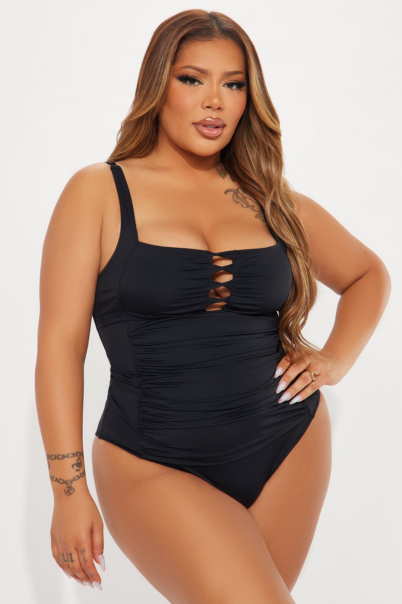 Noah Ruched 1 Piece Swimsuit - Black sold by Fashion Nova product image thumbnail 5