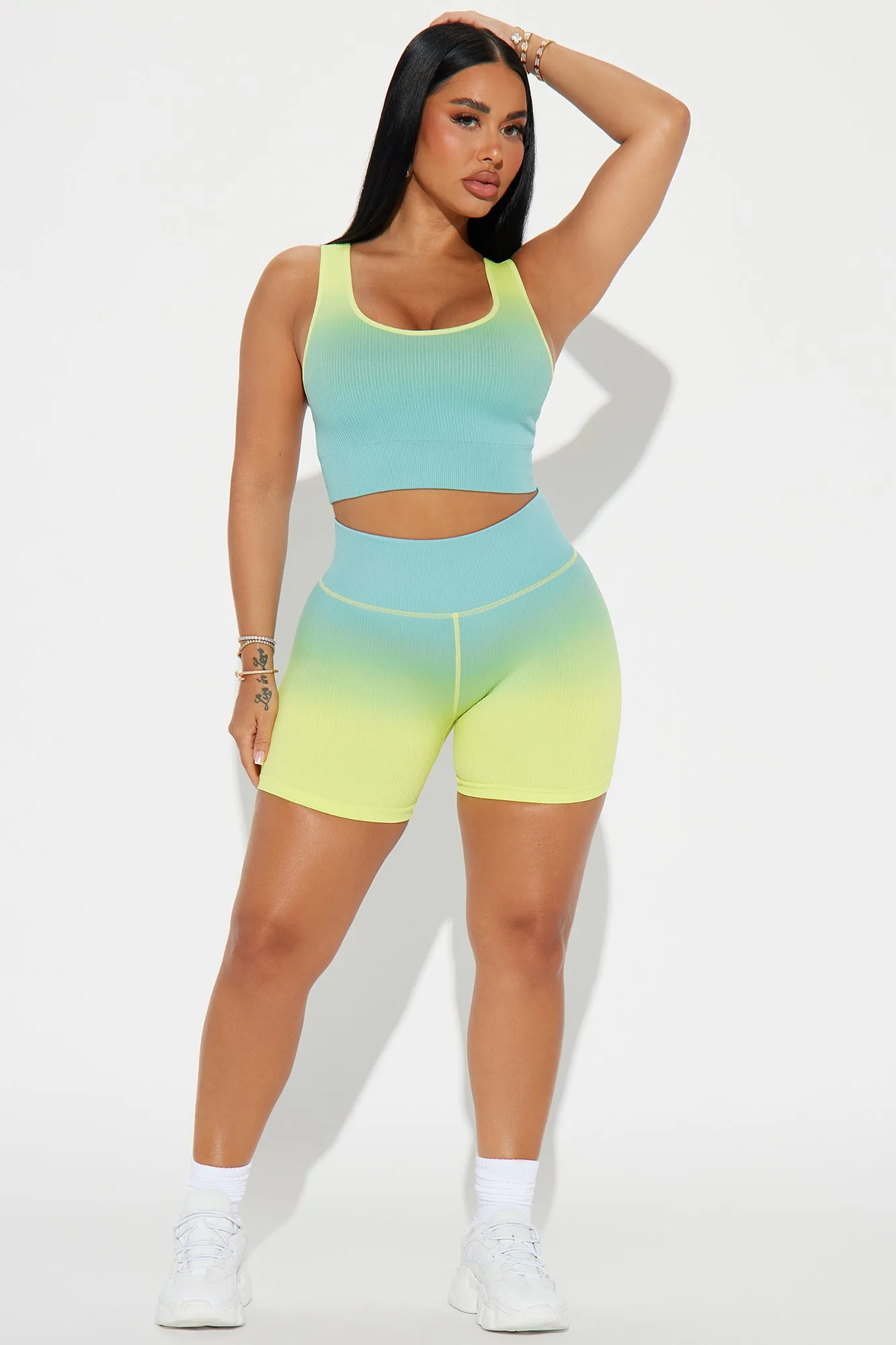 Sunset Workout Active Set - Blue/combo sold by Fashion Nova