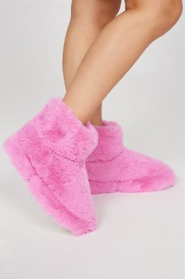 A Cozy Night Booties - Pink sold by Fashion Nova