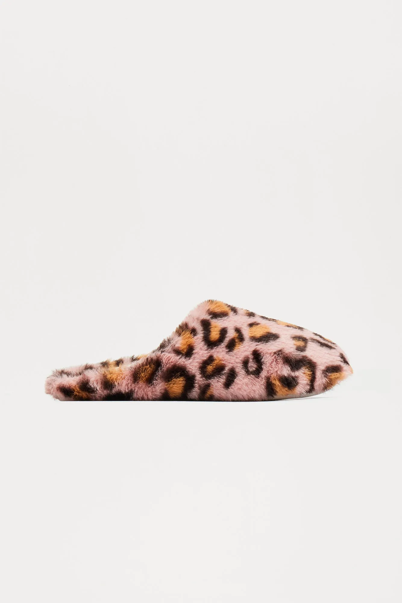 Mia Leopard Slippers - Leopard sold by Fashion Nova