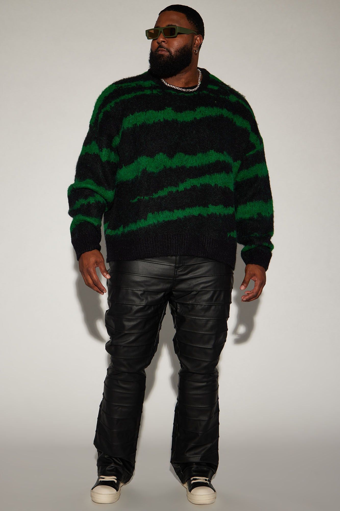 In The Game Crewneck Sweater - Black/Green sold by Fashion Nova product image thumbnail 5