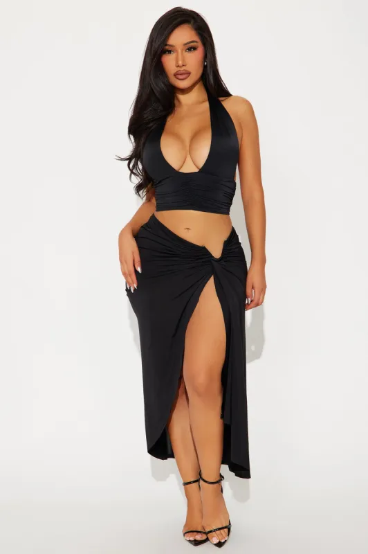 Learning Love Midi Skirt - Black sold by Fashion Nova