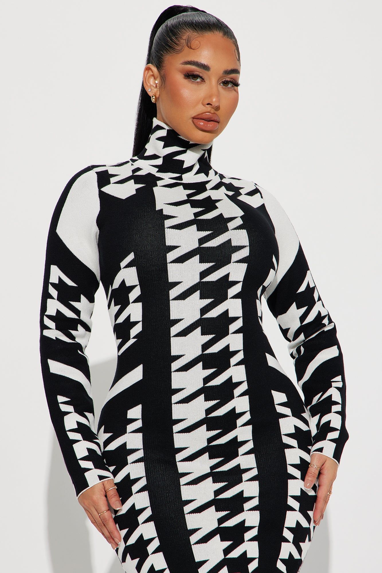 Houndstooth Sweater Maxi Dress - Black/White sold by Fashion Nova product image thumbnail 2
