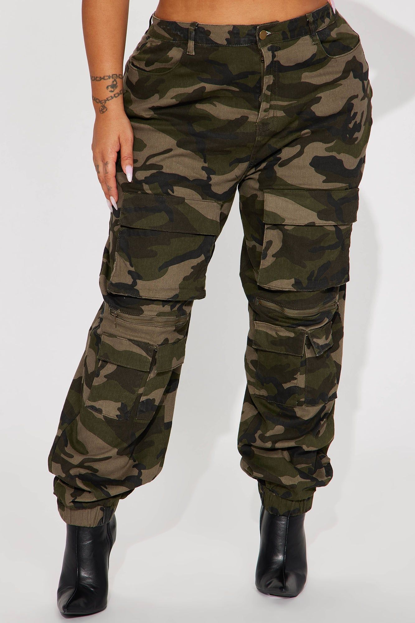 Playoffs Camo Cargo Jogger - Olive/combo sold by Fashion Nova product image thumbnail 6