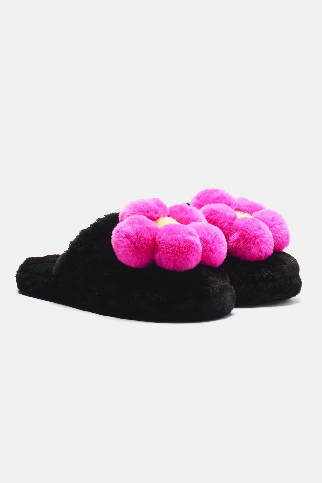 Favorite Daisy Slippers - Black sold by Fashion Nova product image thumbnail 5