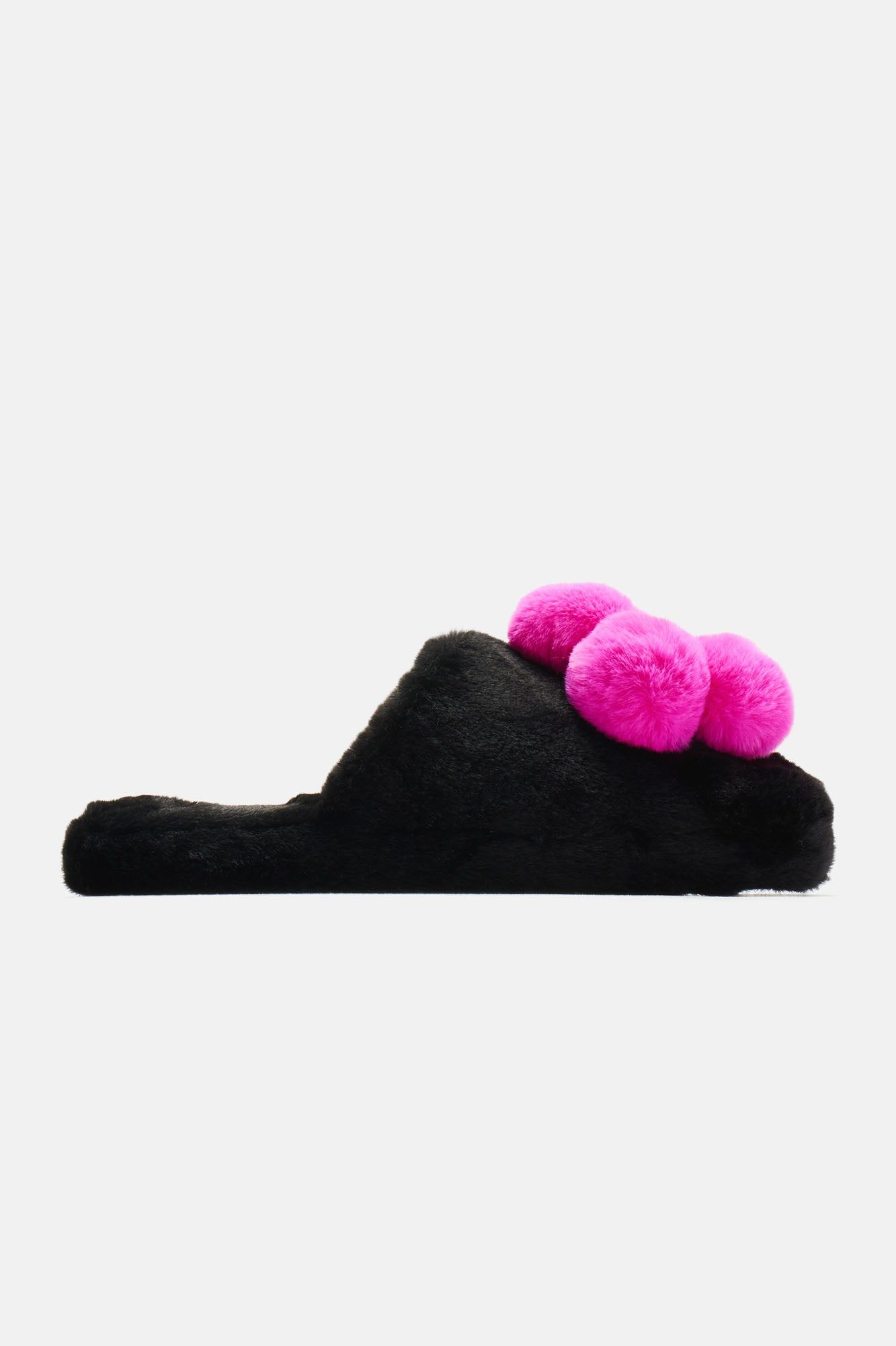 Favorite Daisy Slippers - Black sold by Fashion Nova product image thumbnail 4
