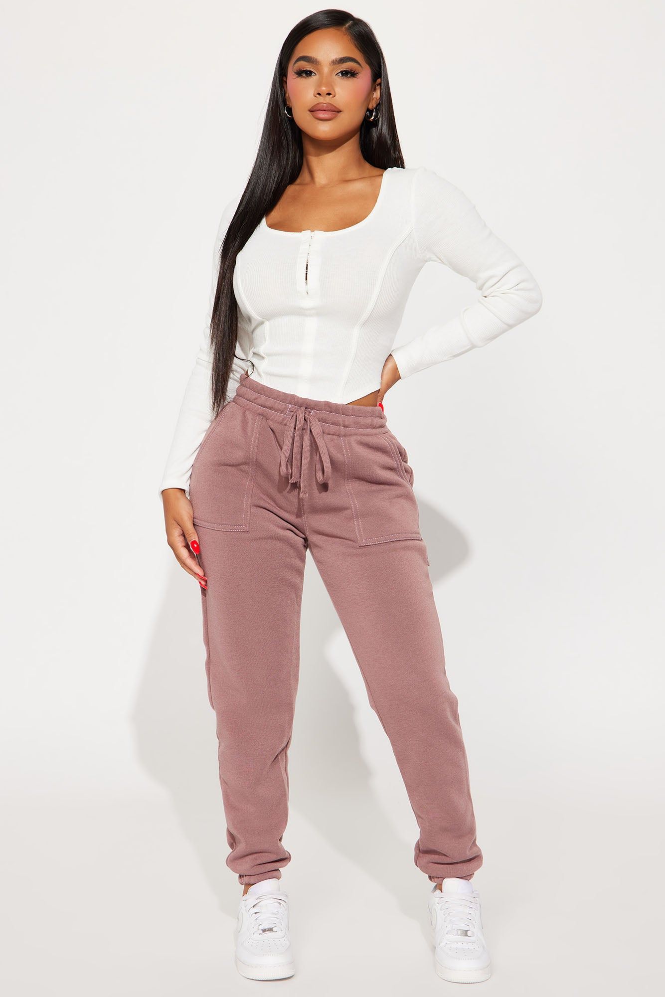 No Breaks Carpenter Fleece Lounge Jogger - Taupe sold by Fashion Nova