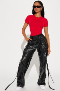 Cambria Short Sleeve Bodysuit - Red sold by Fashion Nova