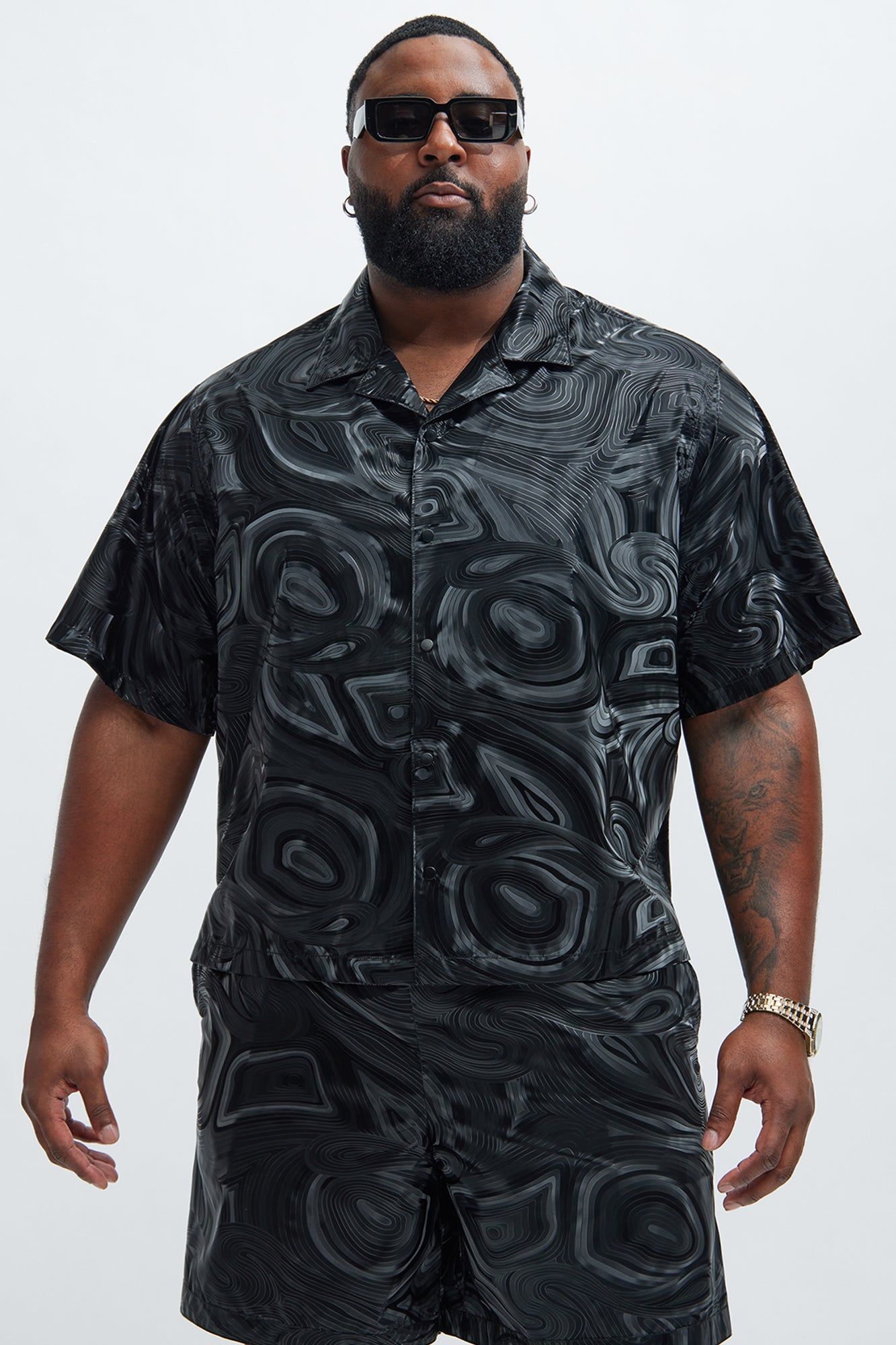 Prismatic Shirt - Black sold by Fashion Nova product image thumbnail 5