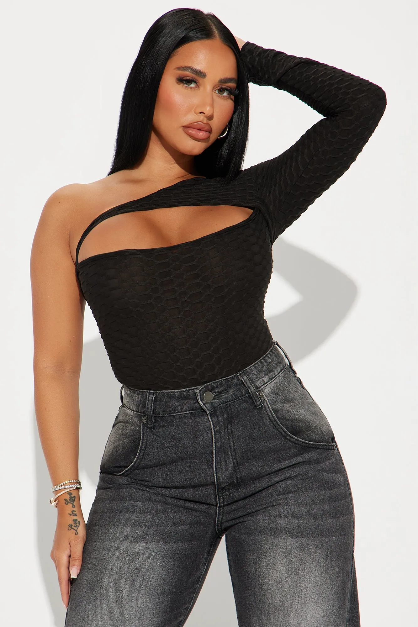 Can't Resist Bodysuit - Black sold by Fashion Nova product image thumbnail 3
