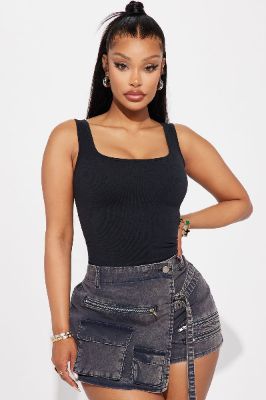 Sasha Seamless Top - Black sold by Fashion Nova