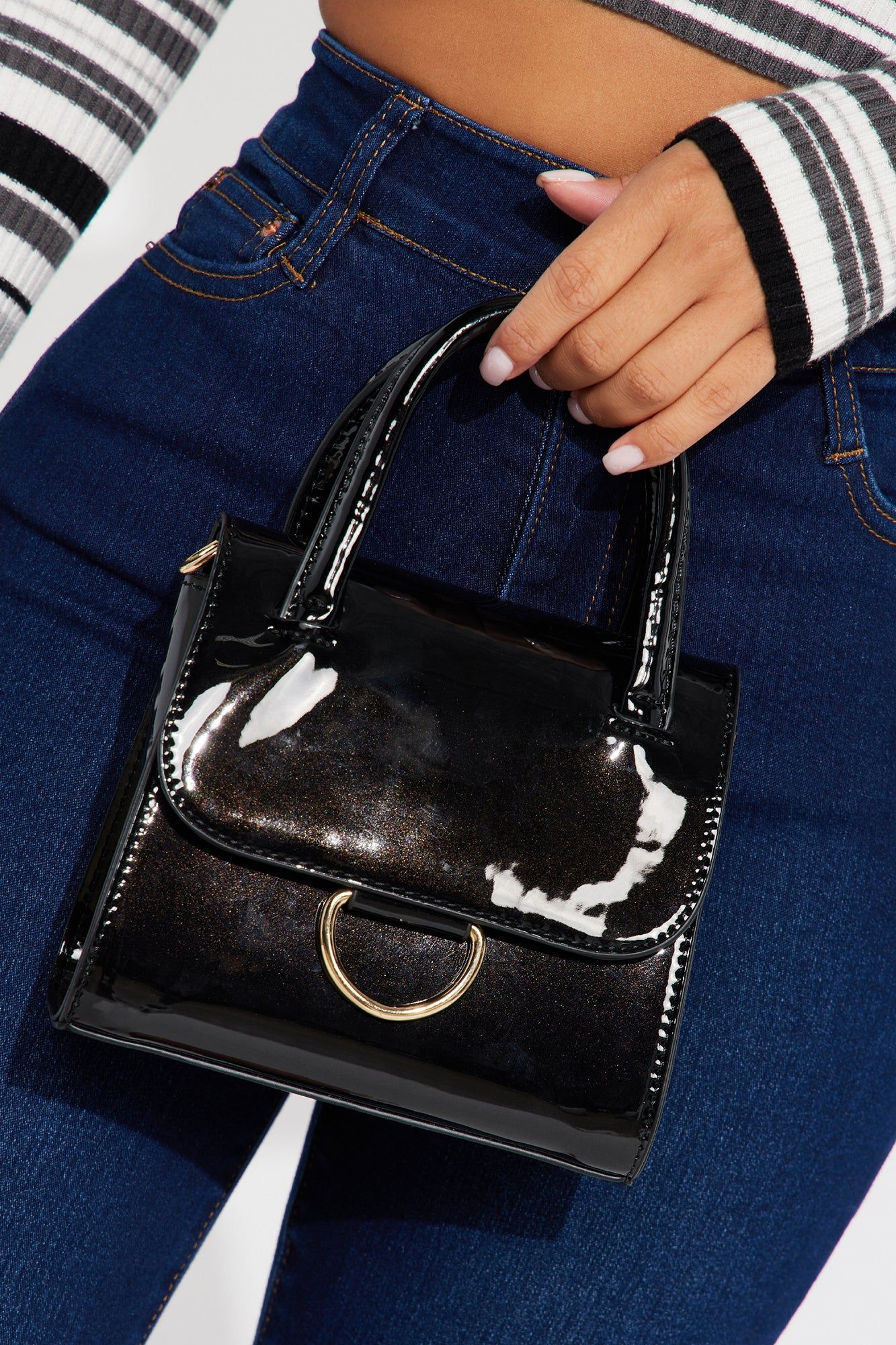 Prettiest Baby Handbag - Black sold by Fashion Nova product image thumbnail 2