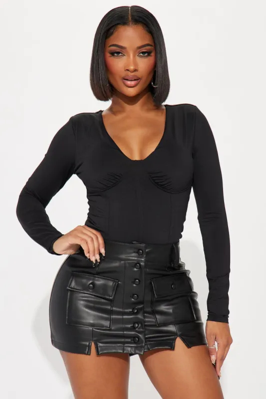 Tina Double Lined Top - Black sold by Fashion Nova