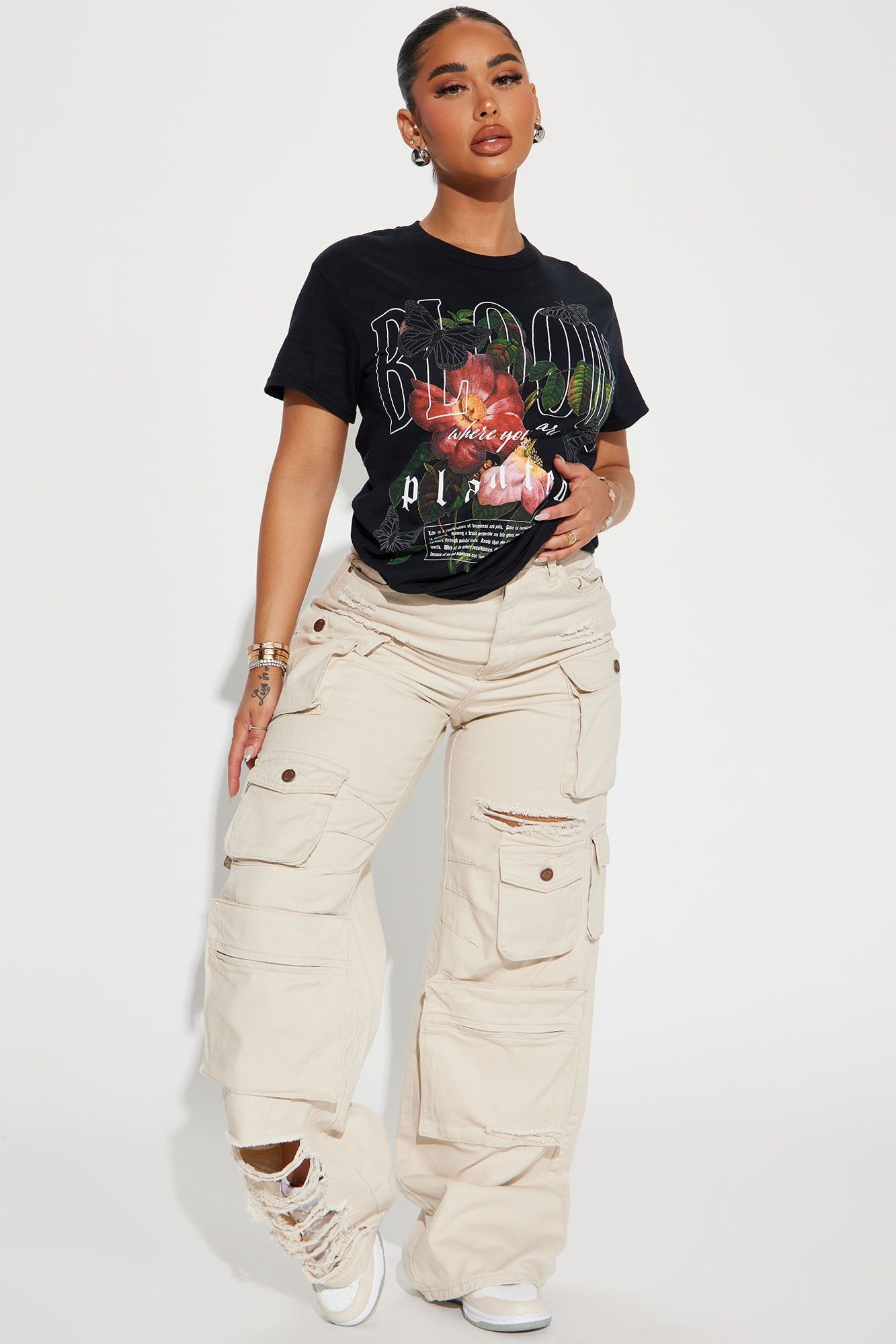 Watch Me Bloom Graphic Tshirt - Black sold by Fashion Nova product image thumbnail 2