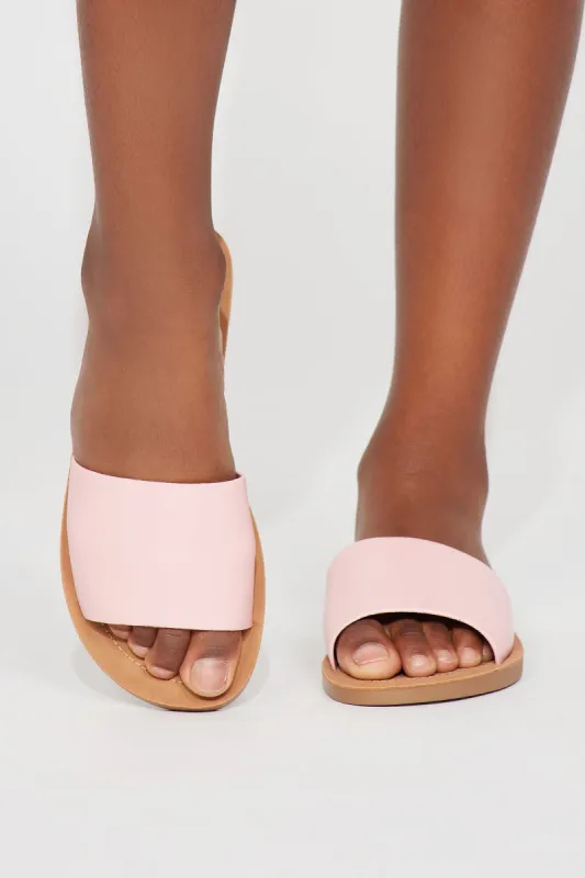 Mini Janie Flat Sandals - Pink sold by Fashion Nova