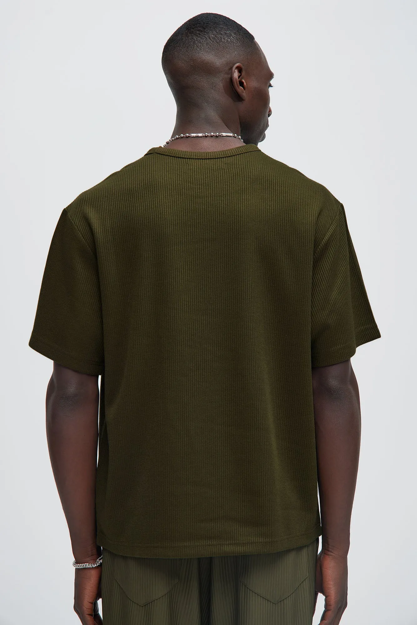 Kalel Textured Relaxed Short Sleeve Tee - Olive sold by Fashion Nova product image thumbnail 4