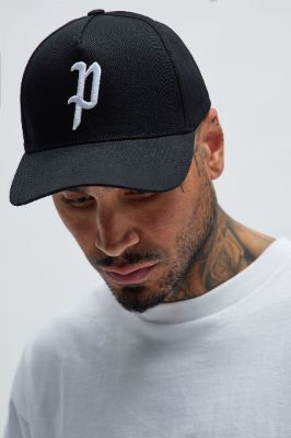 Pittsburgh Snapback Hat - Black sold by Fashion Nova