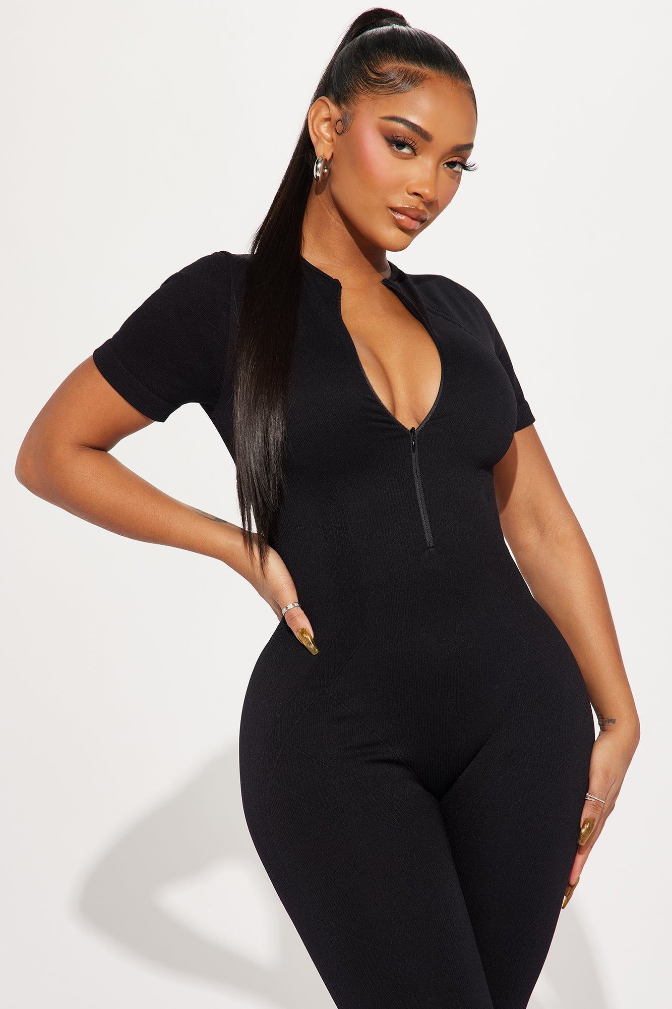 Gianna Seamless Jumpsuit - Black sold by Fashion Nova product image thumbnail 2
