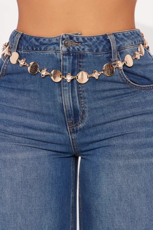 So Far So Good Chain Belt - Gold sold by Fashion Nova