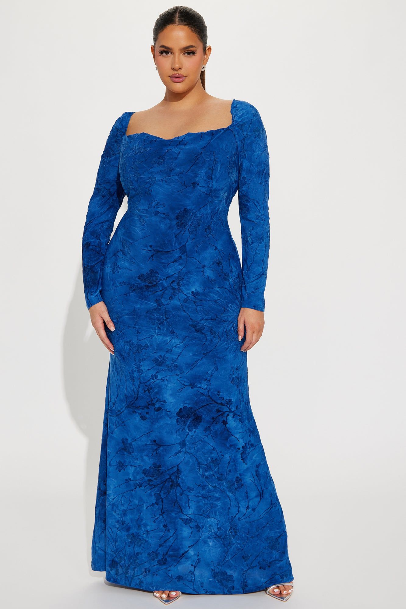 Leah Maxi Dress - Blue sold by Fashion Nova product image thumbnail 4