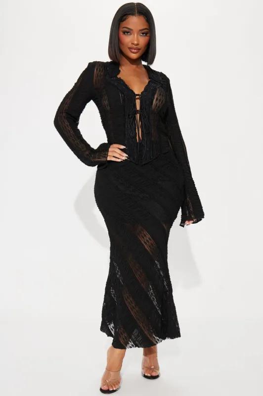 A New Look Lace Skirt Set - Black sold by Fashion Nova