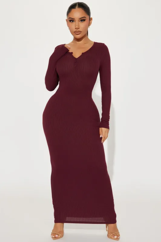Jayda Ribbed Maxi Dress - Wine sold by Fashion Nova
