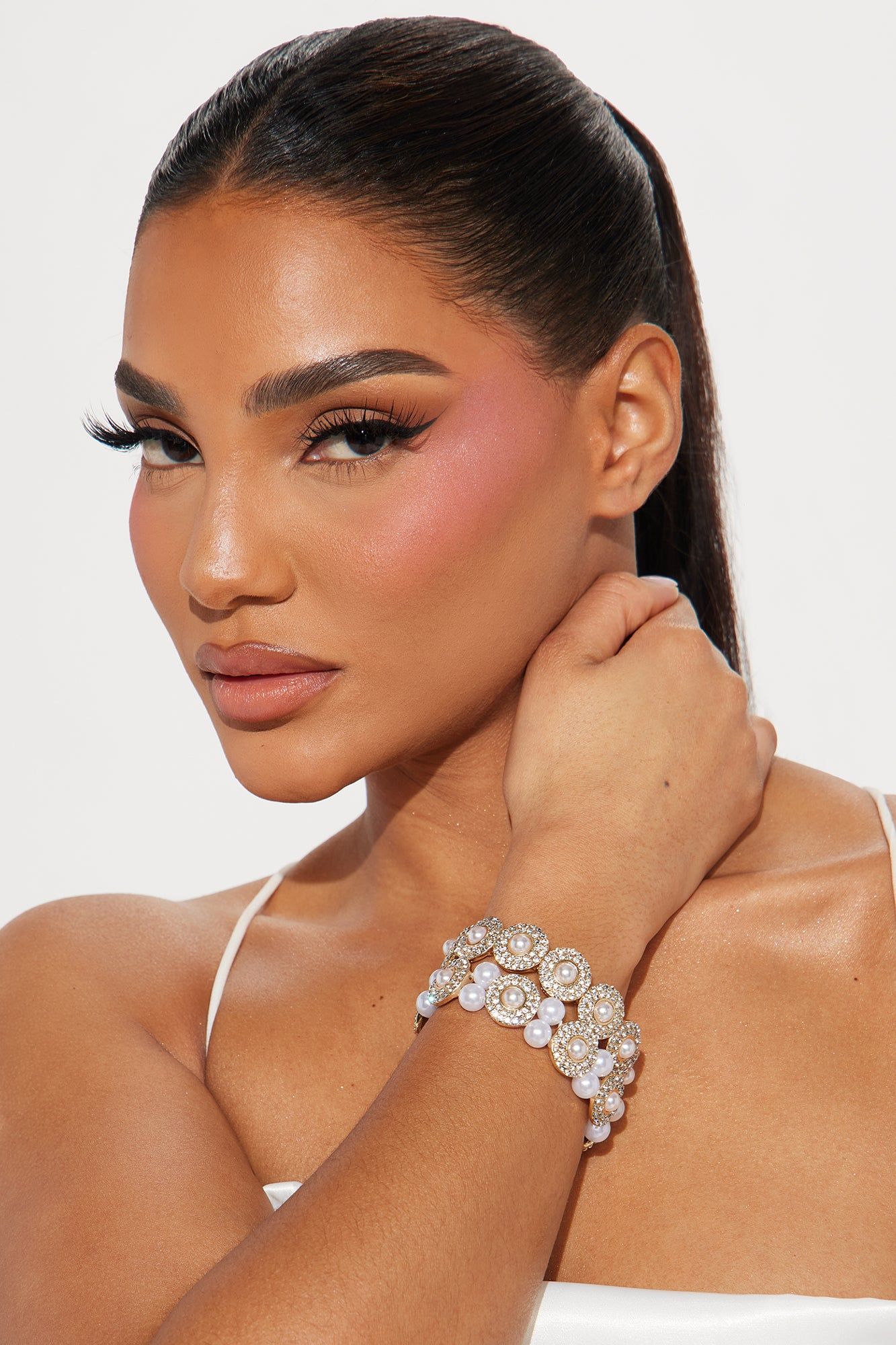 High Class Circle Bracelet Set - Gold/combo sold by Fashion Nova product image thumbnail 2