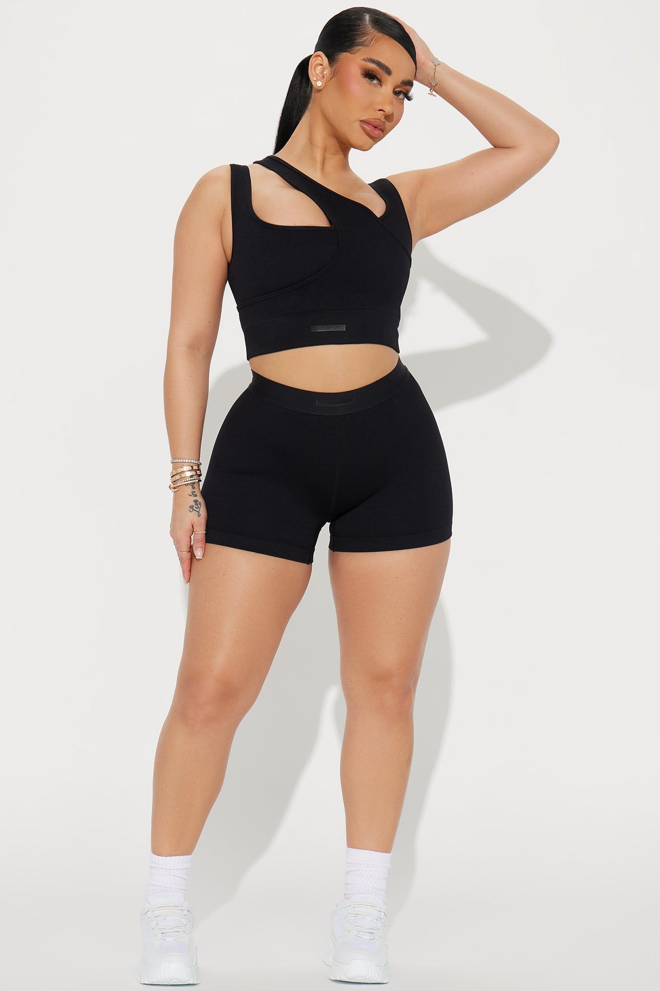 Uppercut Effortless Seamless Sports Bra - Black sold by Fashion Nova product image thumbnail 2