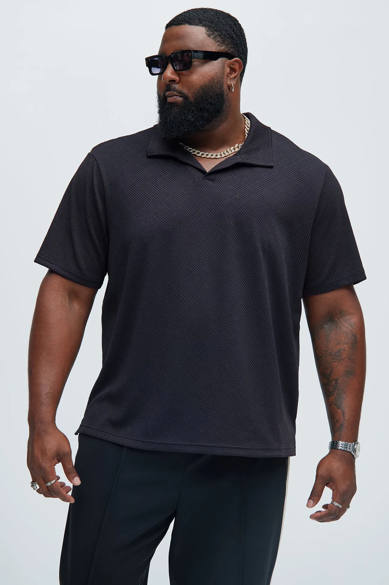 Easton Geo Textured Johnny Collar Polo - Black sold by Fashion Nova product image thumbnail 5