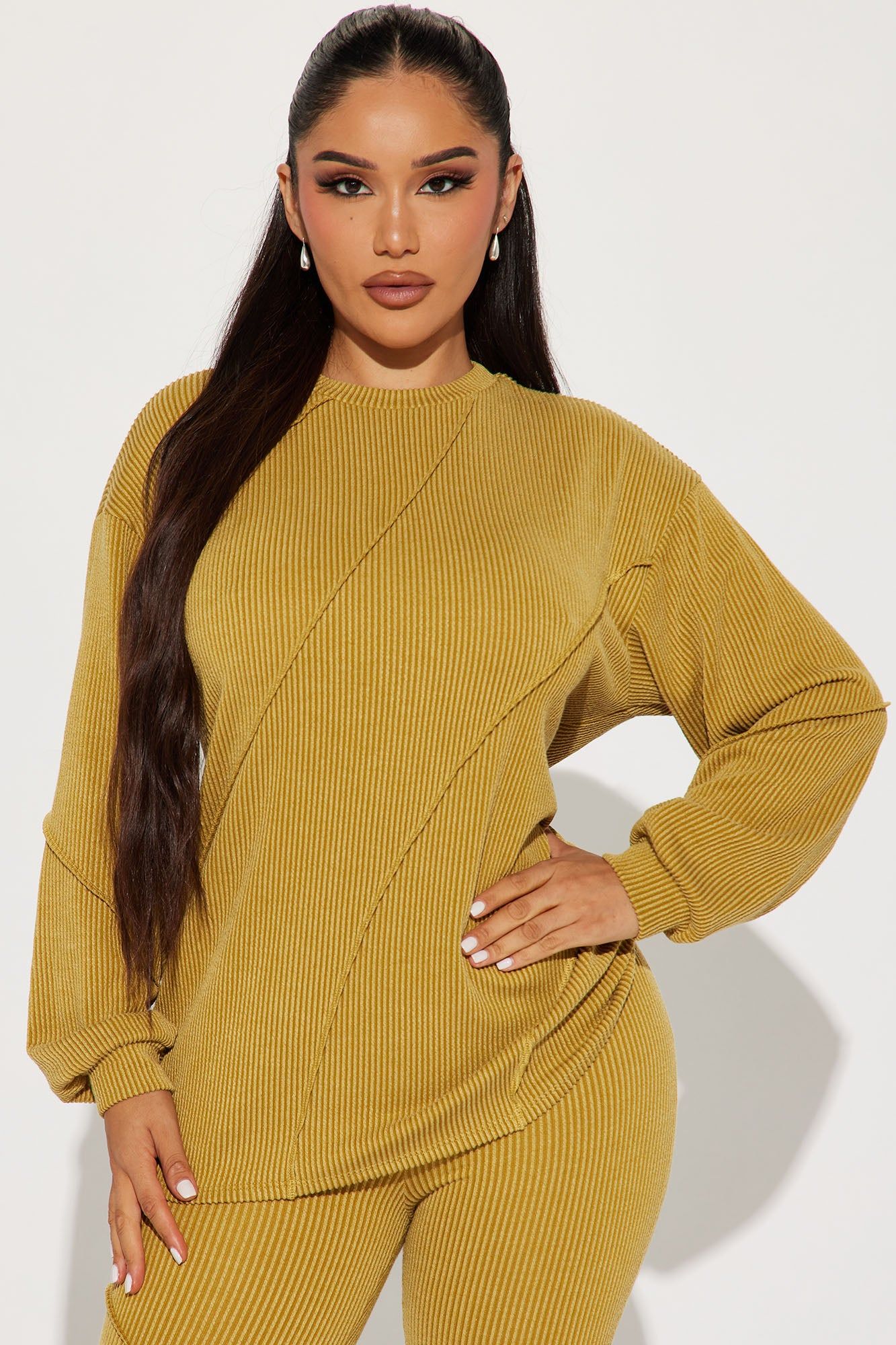 Lounge Vibes Legging Set - Chartreuse sold by Fashion Nova product image thumbnail 2