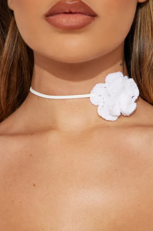 Crochet Rosette Choker - White sold by Fashion Nova