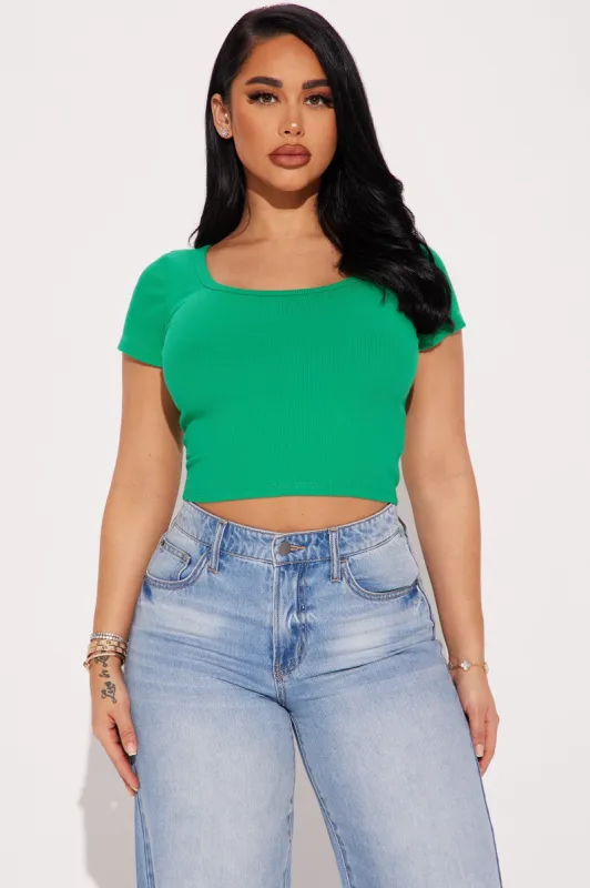 Amelia Scoop Neck Top - Kelly Green sold by Fashion Nova
