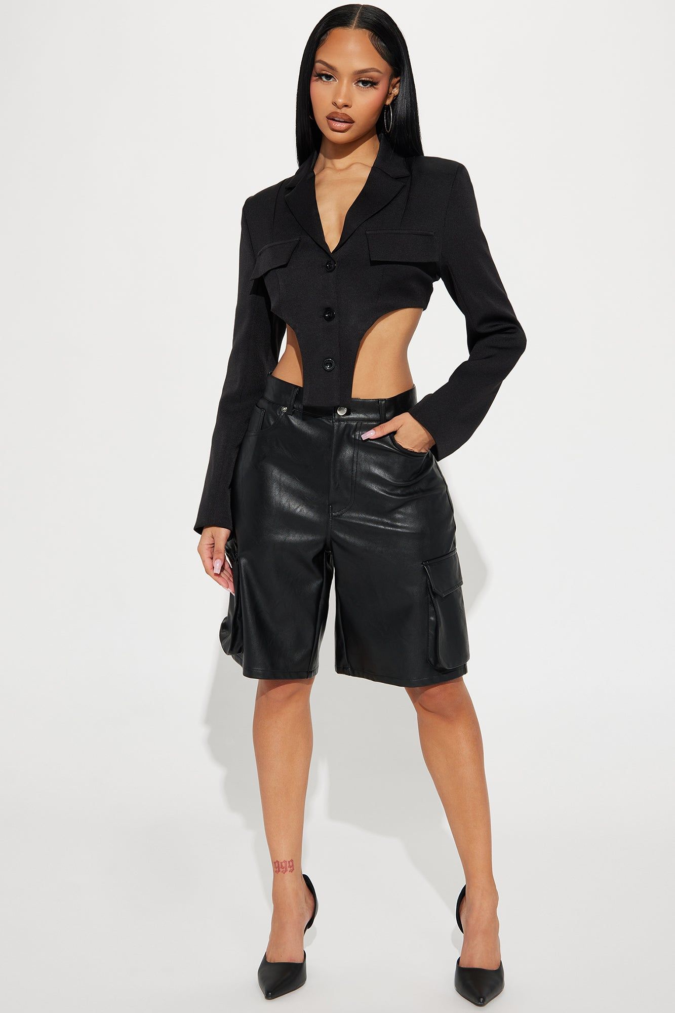 Made You Look Blazer - Black sold by Fashion Nova product image thumbnail 2