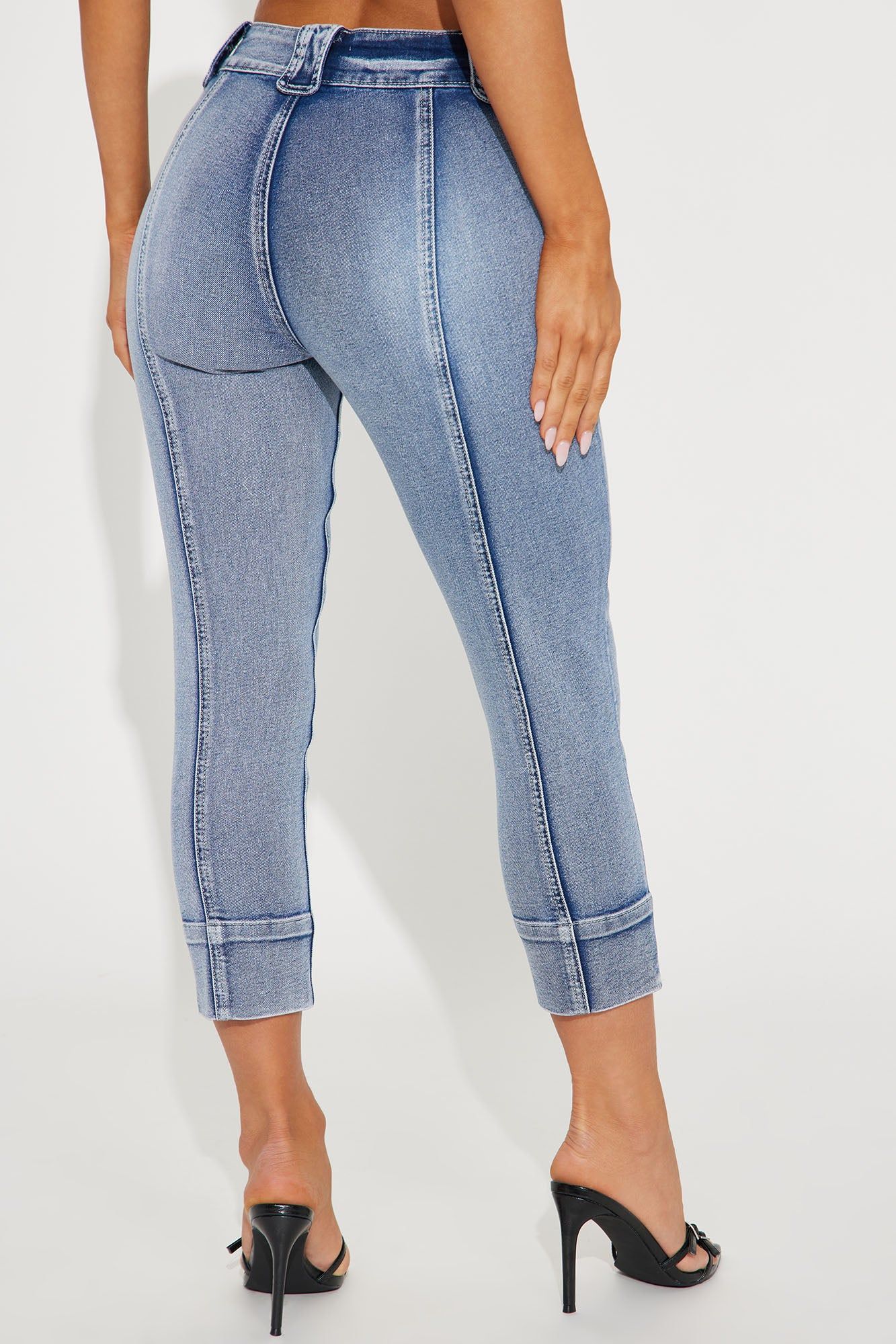 Keep It Short Stretch Capri Jeans - Medium Wash sold by Fashion Nova product image thumbnail 3
