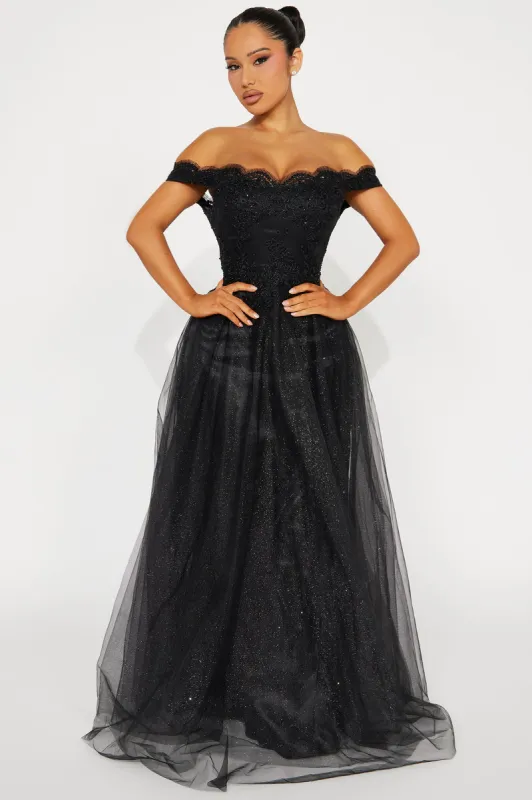 Splendid Ball Night Gown - Black sold by Fashion Nova