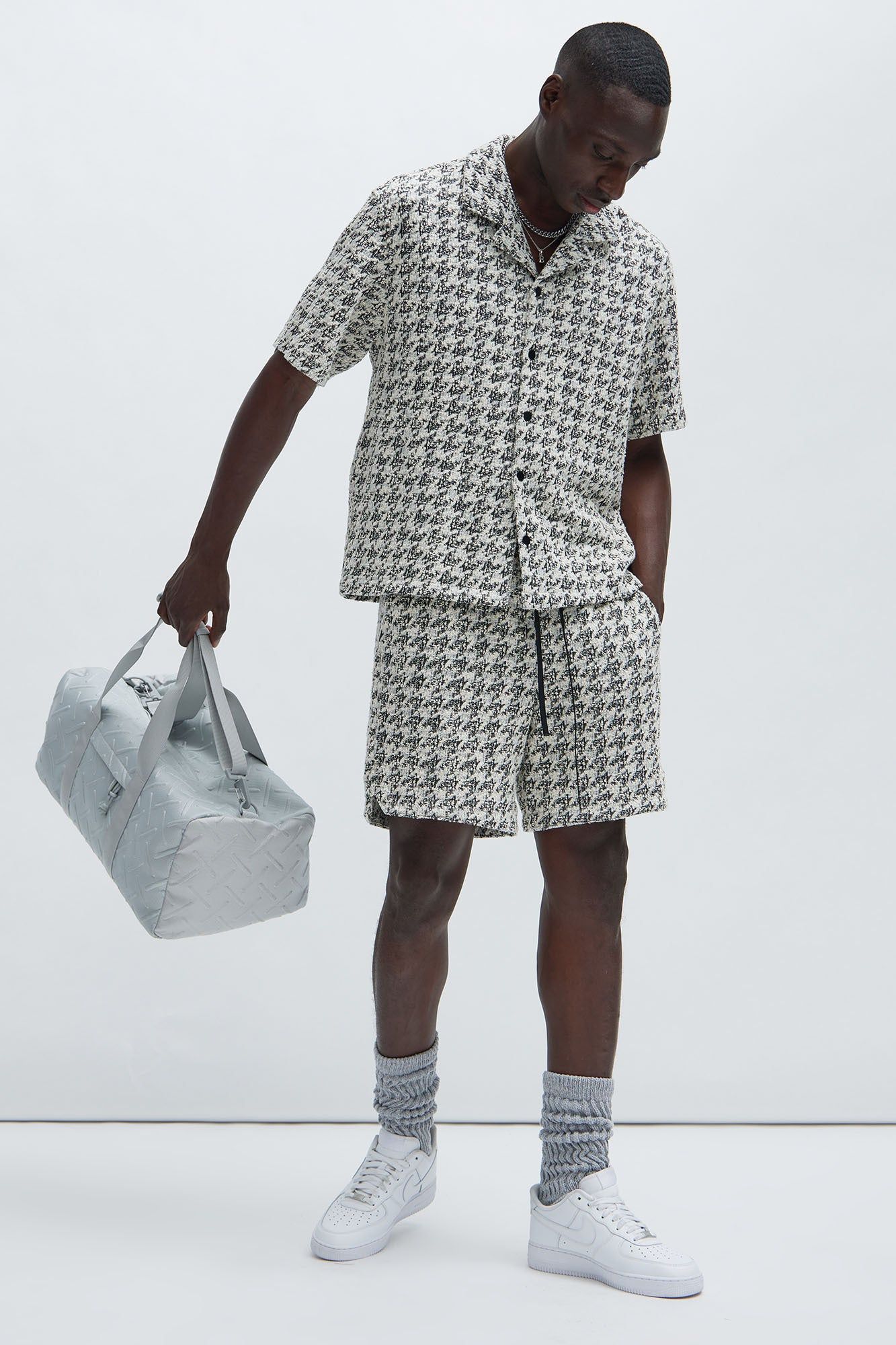 Beck Textured Shorts - Black/White sold by Fashion Nova product image thumbnail 2