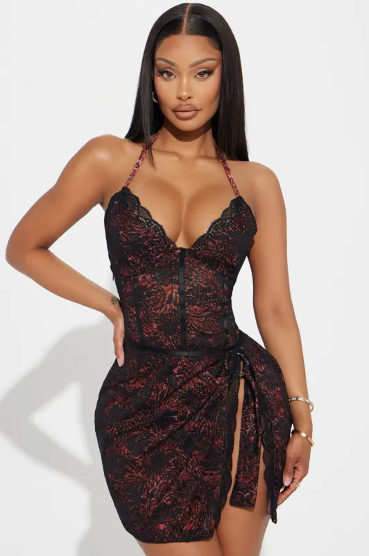 Never Better Lace Mini Dress - Black/Pink sold by Fashion Nova