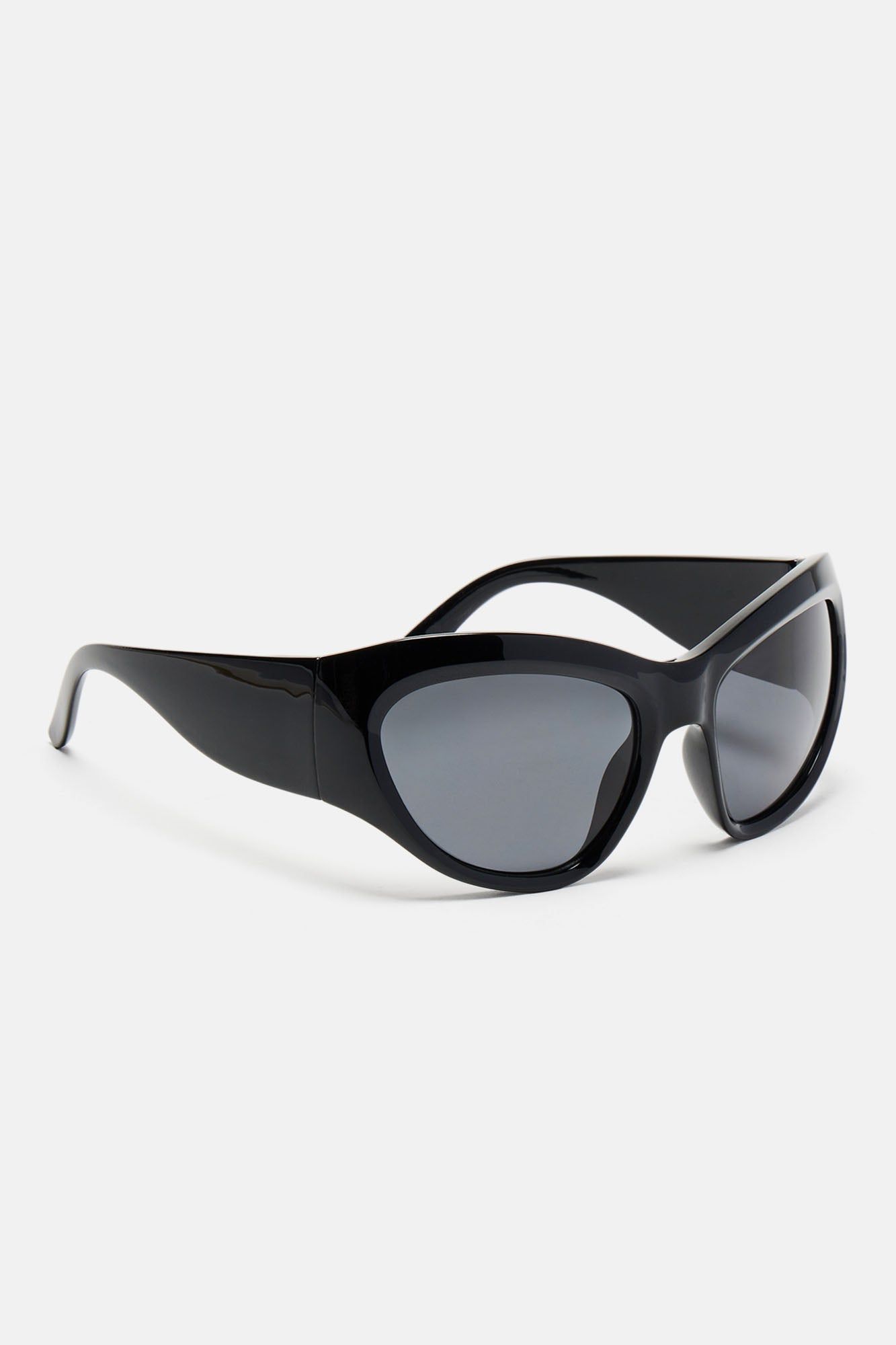 Flux Sunglasses - Black sold by Fashion Nova product image thumbnail 2