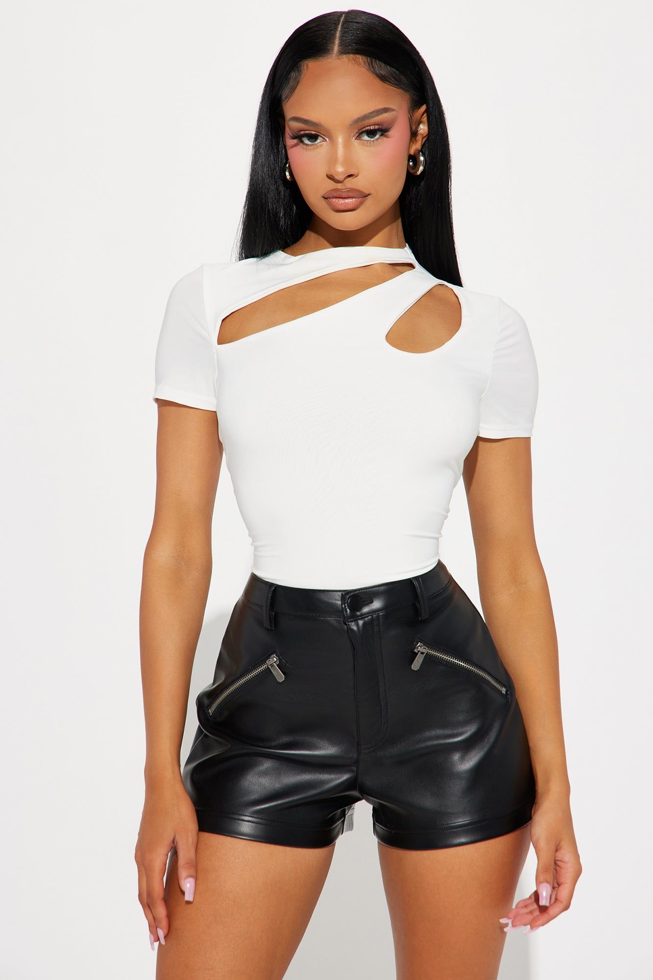 Keilani Short Sleeve Bodysuit - White sold by Fashion Nova product image thumbnail 3