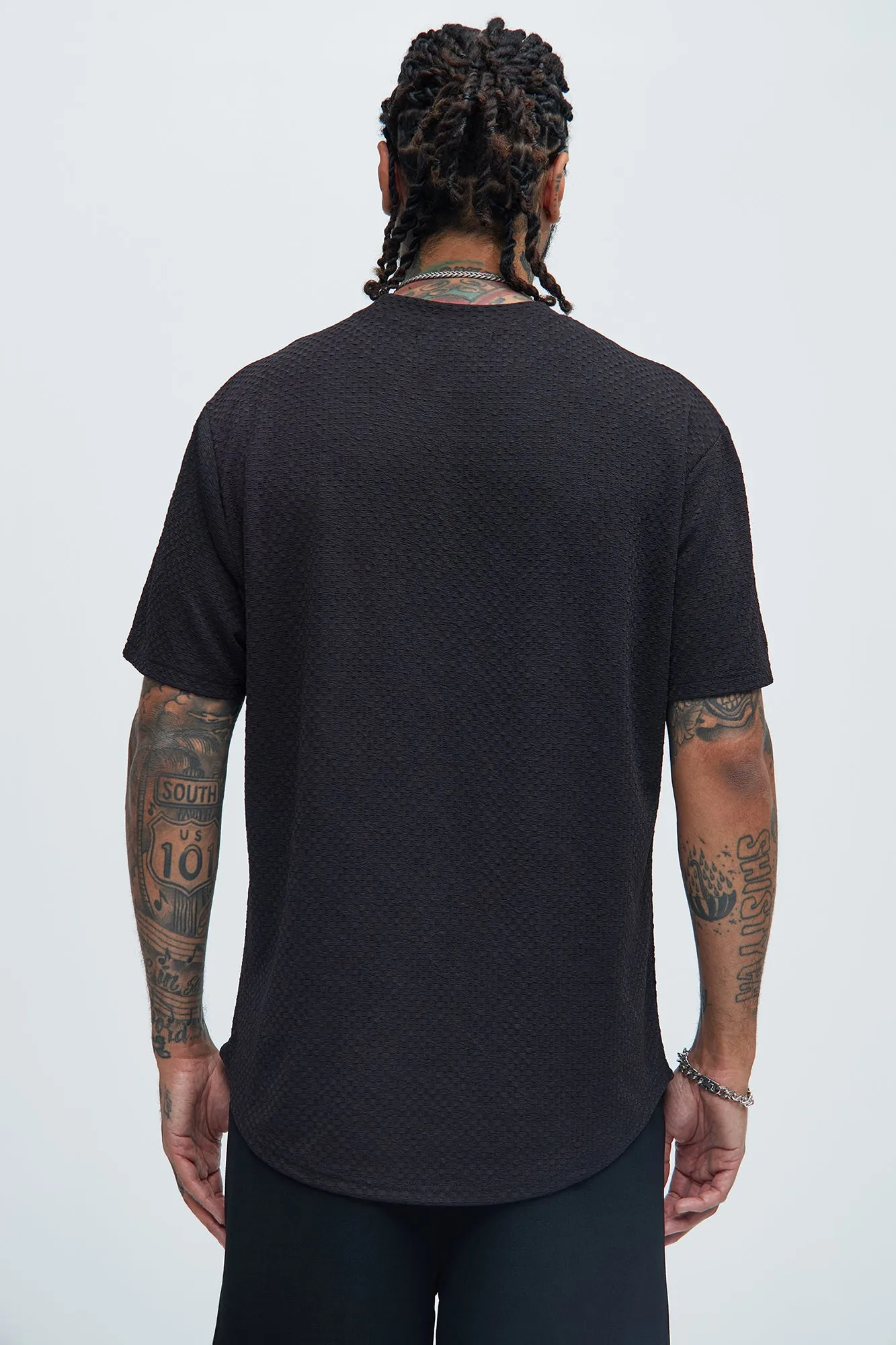 Croydon Textured Knit All Scallop Short Sleeve Tee - Black sold by Fashion Nova product image thumbnail 4