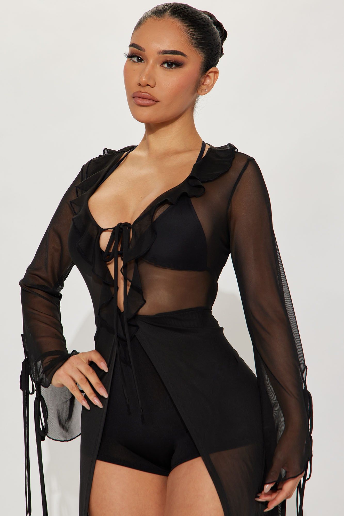 Theo Maxi Romper - Black sold by Fashion Nova product image thumbnail 2